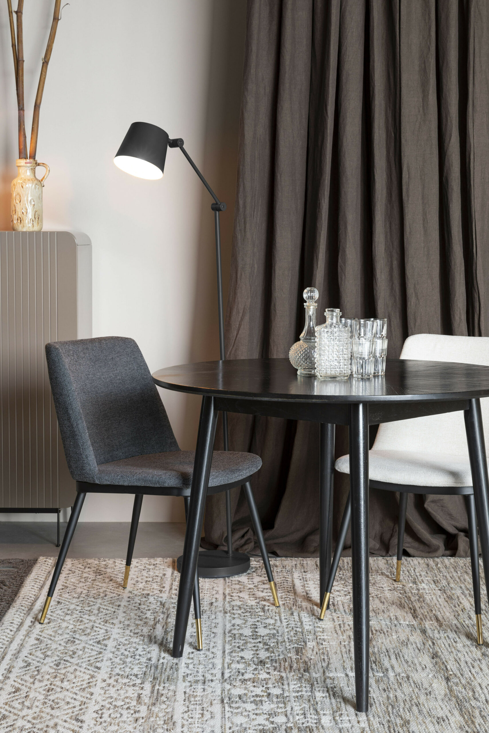 ZILT Ronde Eettafel 'Memo' Eikenhout, 100cm, kleur Zwart - Afbeelding 2
