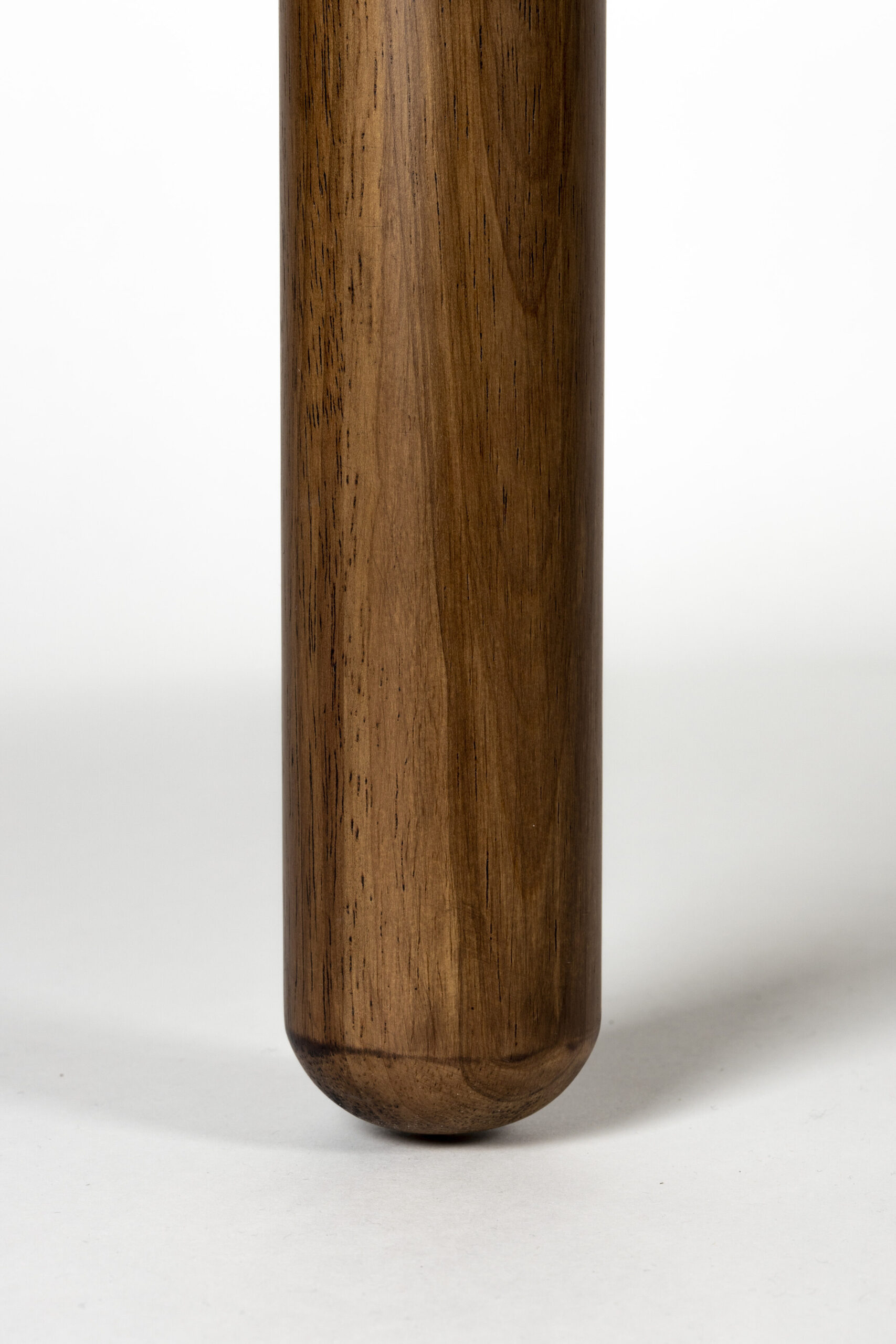 Zuiver Ronde Eettafel 'Storm' Walnoot en rubberhout, 128cm - Afbeelding 7