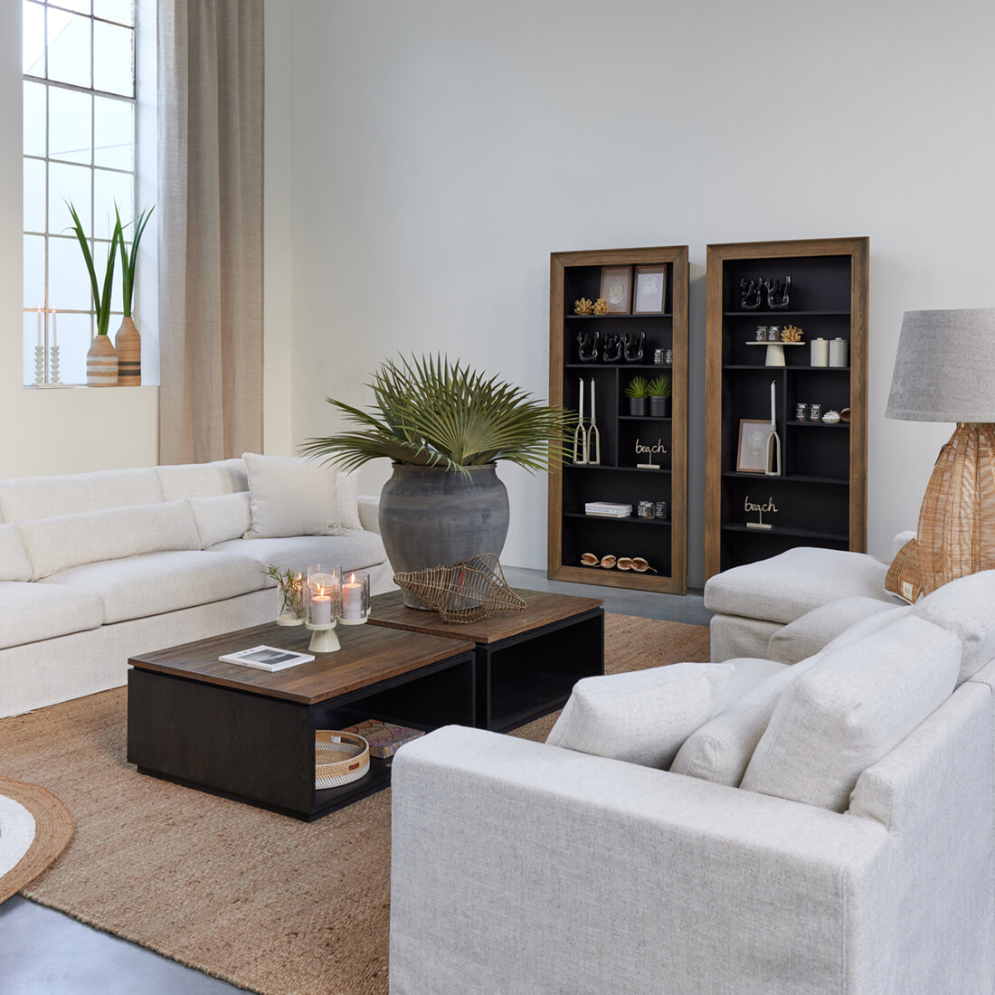 Rivièra Maison Boekenkast 'Eivissa' Eikenhout, 220 x 100 cm, kleur Zwart - Afbeelding 2