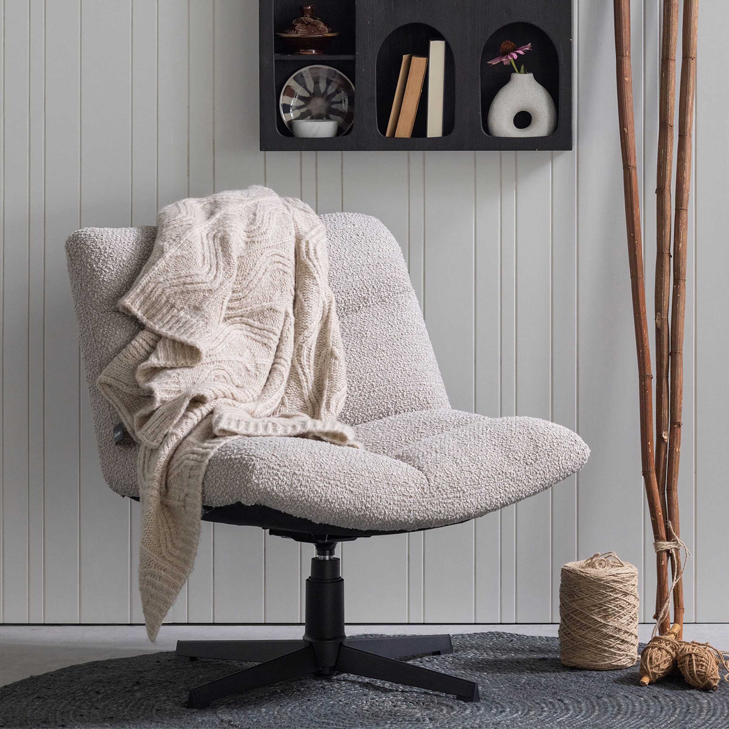 WOOOD Draaifauteuil 'Vinny' Bouclé, kleur Zand