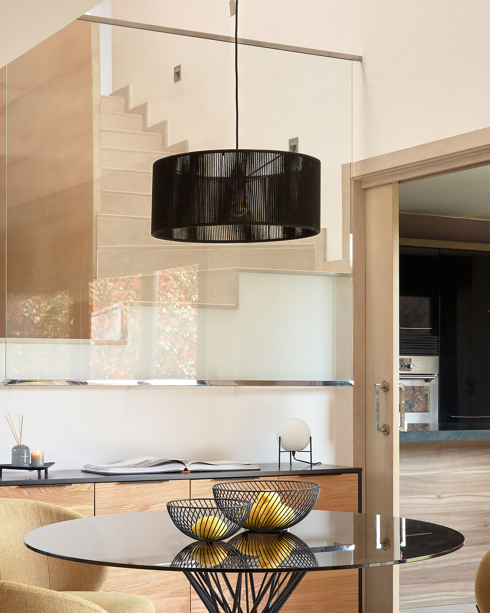 Kave Home Lampenkap 'Cantia' Jute, Ø47cm, kleur zwart - Afbeelding 3