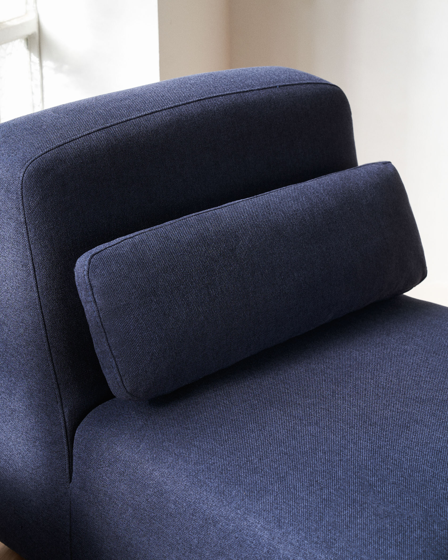 Kave Home Sierkussen 'Neom' t.b.v. Bank Neom, kleur Donkerblauw - Afbeelding 3