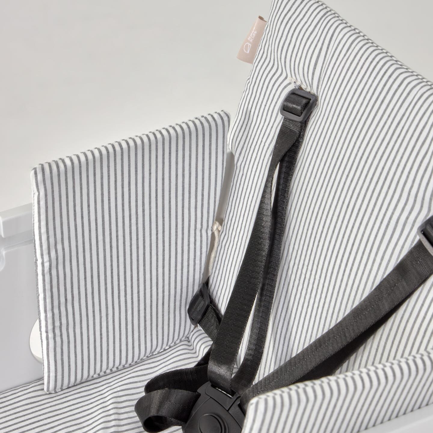 Kave Home Stoelkussen 'Nuun' t.b.v. kinderstoel, kleur Blauw - Afbeelding 7