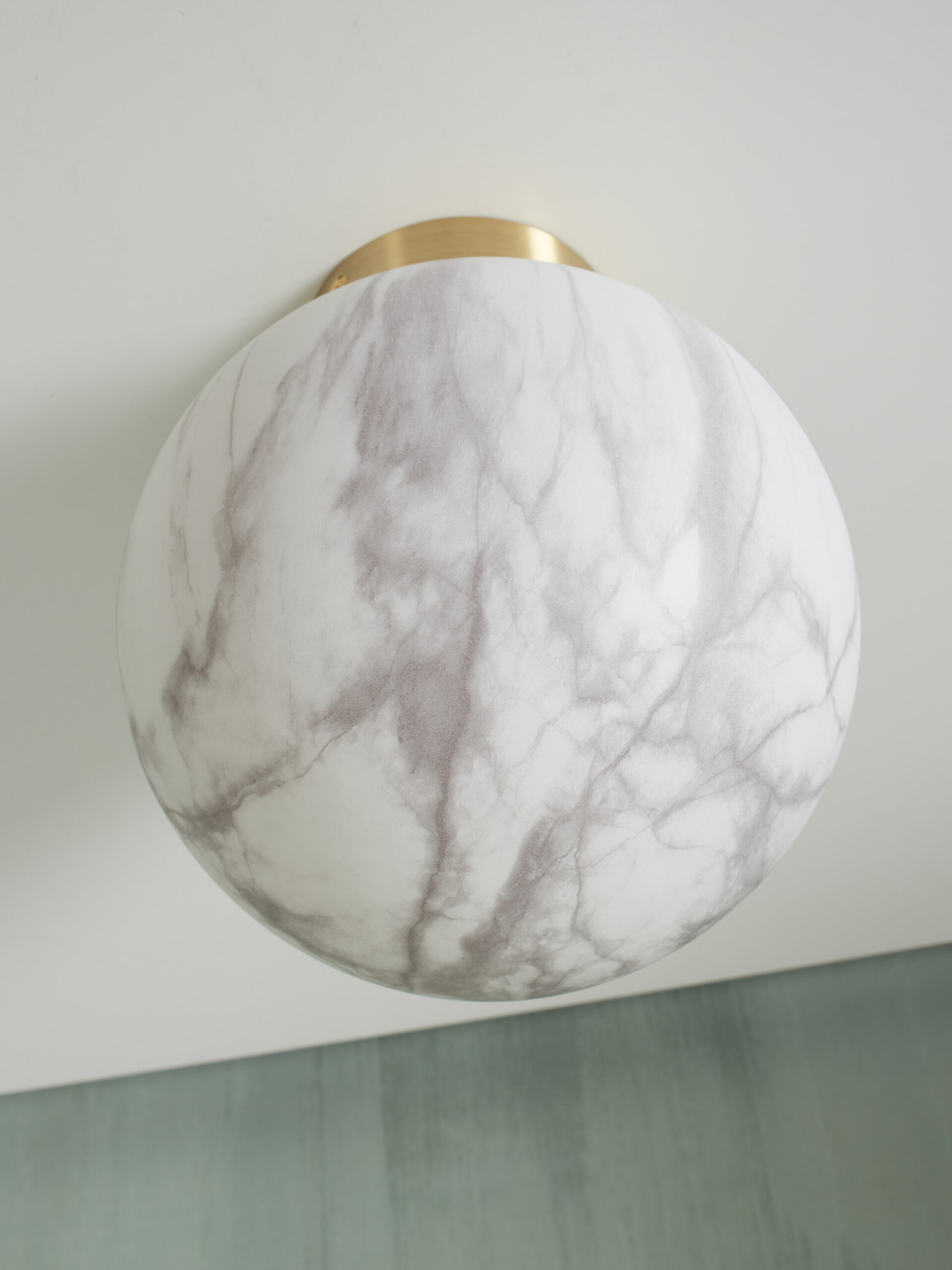 its about RoMi Plafondlamp 'Carrara' 28cm, Marmerlook, kleur Wit - Afbeelding 5