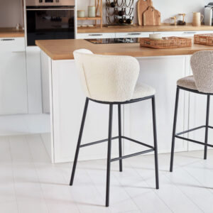 Kave Home Barstoel 'Ciselia' Bouclé, kleur Wit (zithoogte 65cm)