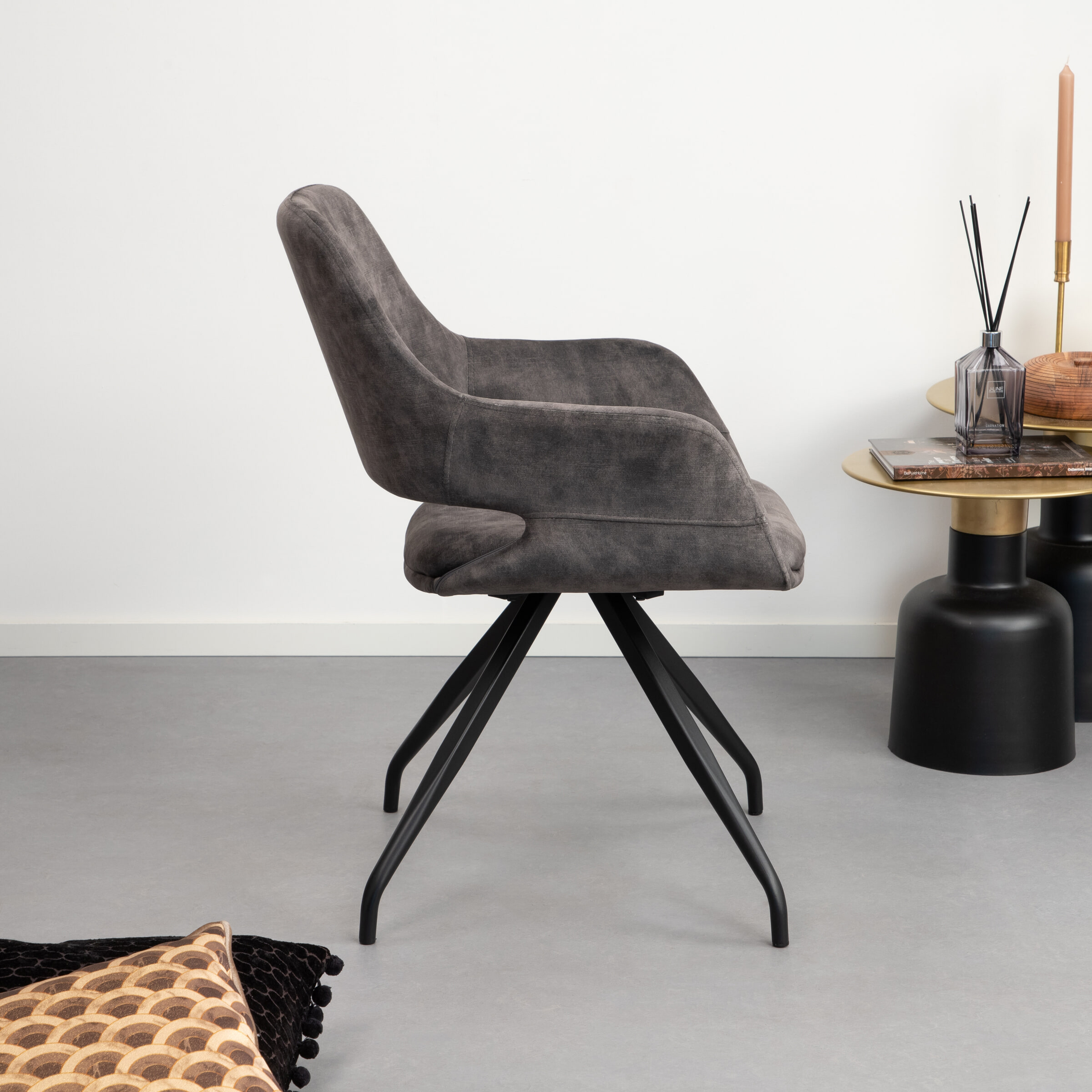 LivingFurn Eetkamerstoel 'Capp' Velvet, kleur Olive - Afbeelding 3