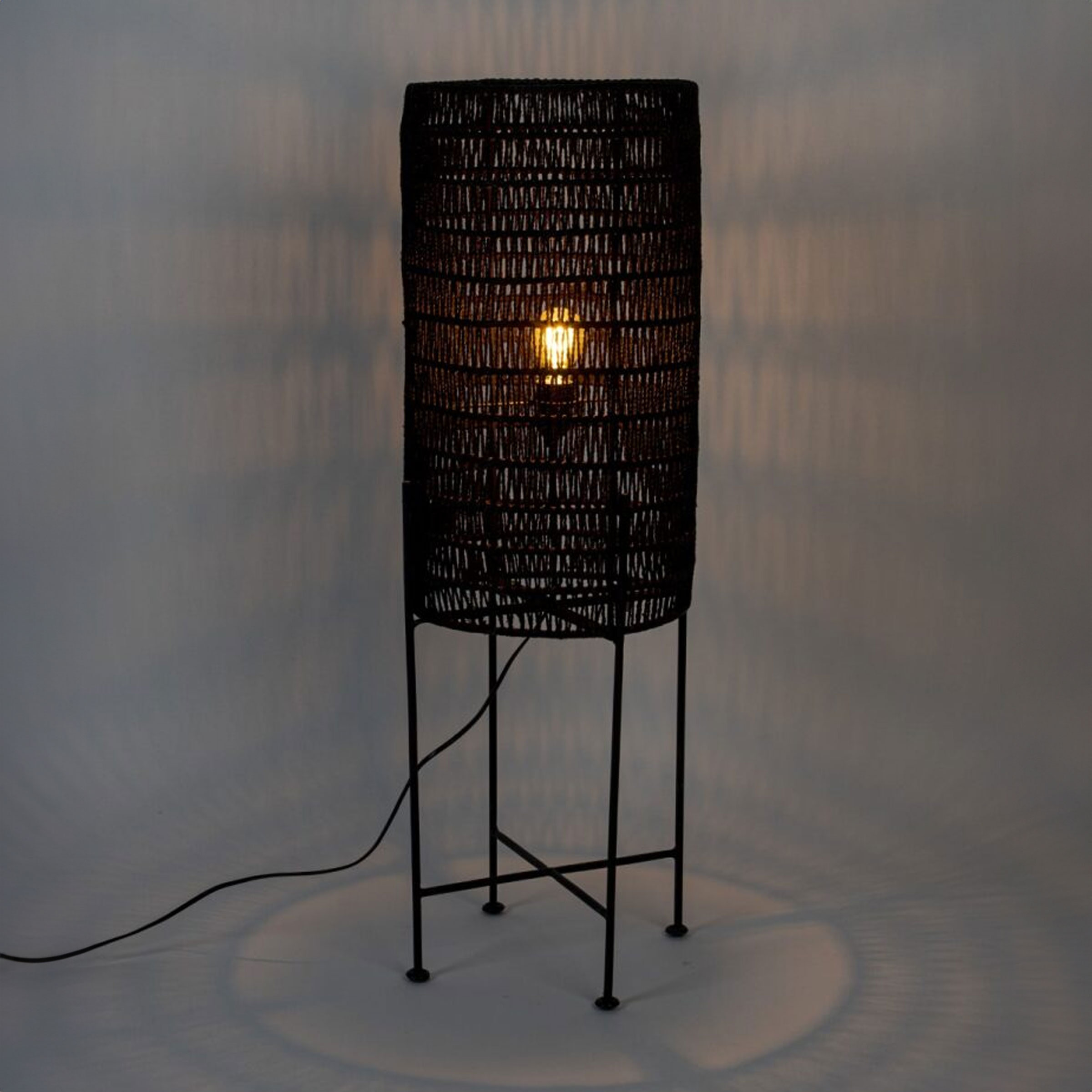 Dutchbone Vloerlamp 'Kari' Jute, kleur Zwart