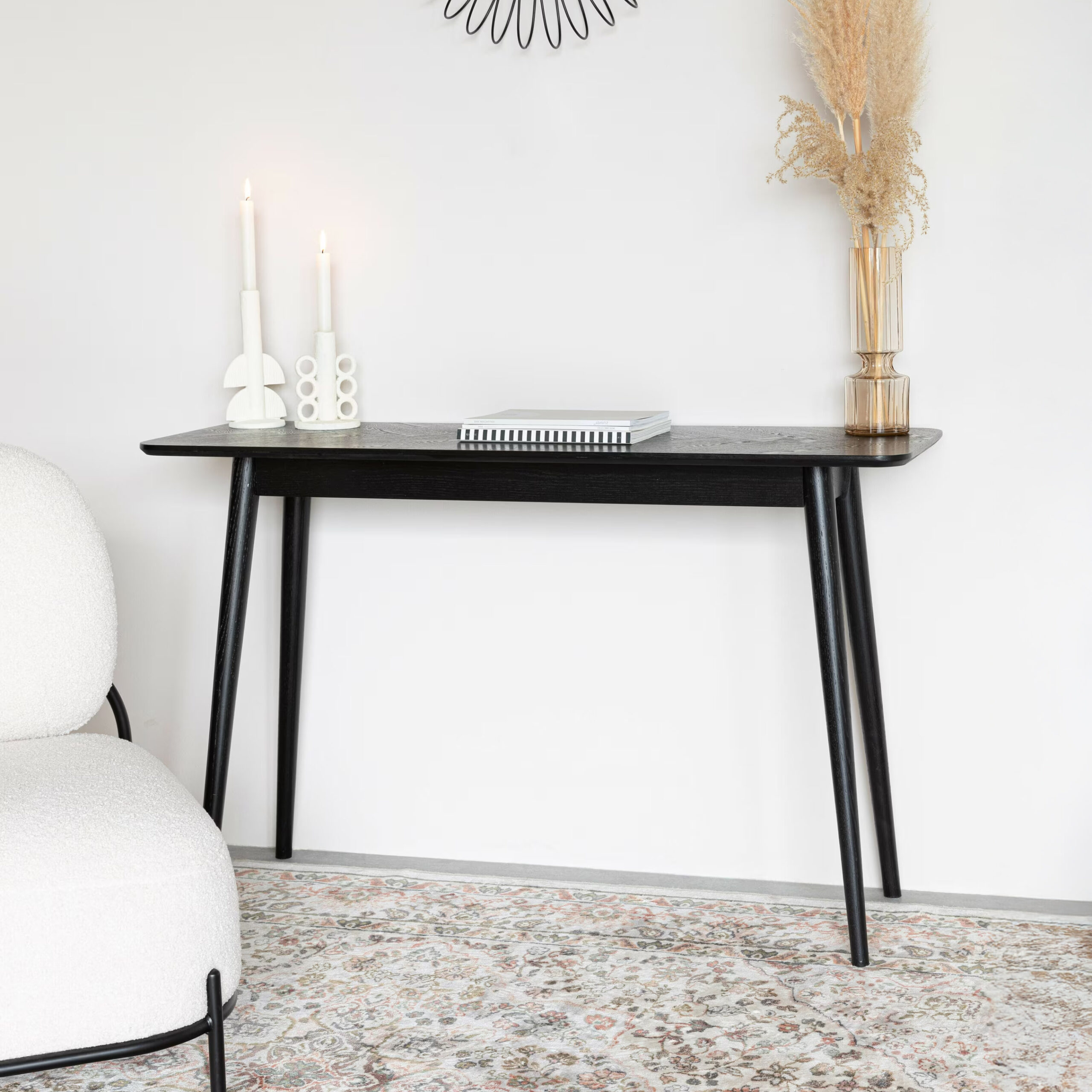ZILT Sidetable 'Hany' Essenhout Visgraat, 120cm, kleur Zwart