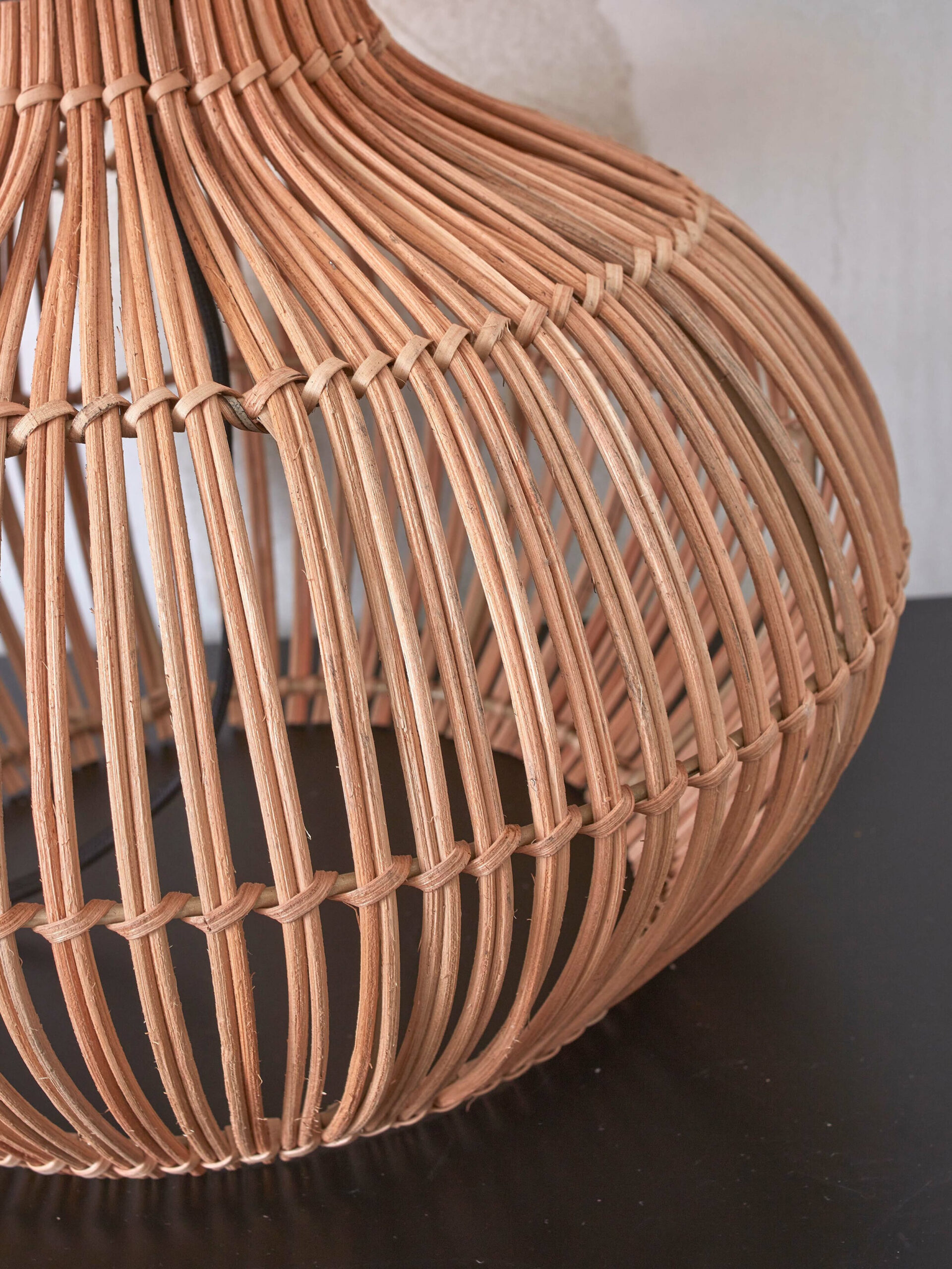 GOOD&MOJO Tafellamp 'Kalahari' Rotan en linnen, 48cm, kleur Naturel/Zwart - Afbeelding 3