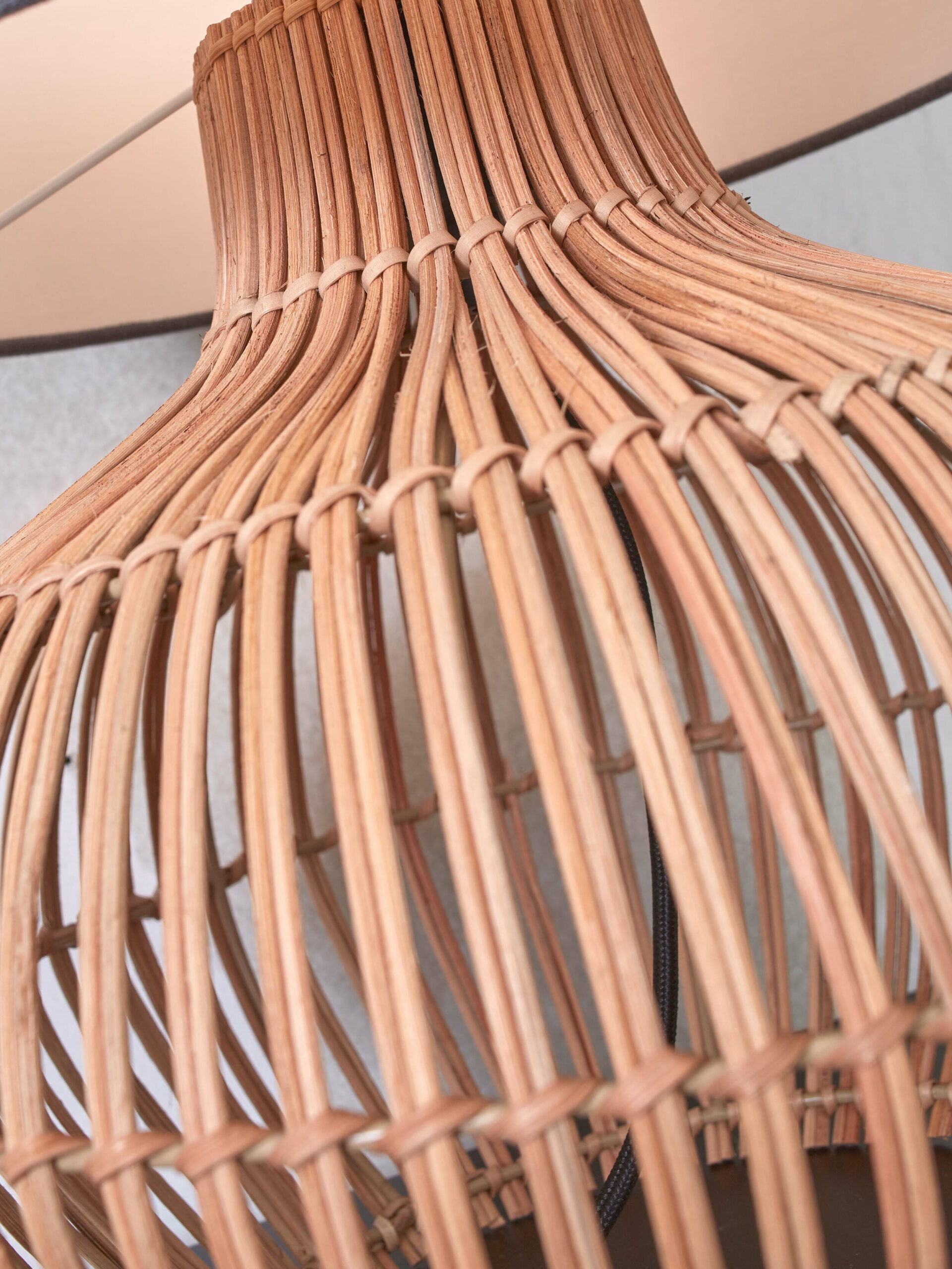 GOOD&MOJO Tafellamp 'Kalahari' Rotan en linnen, 48cm, kleur Naturel/Zwart - Afbeelding 4